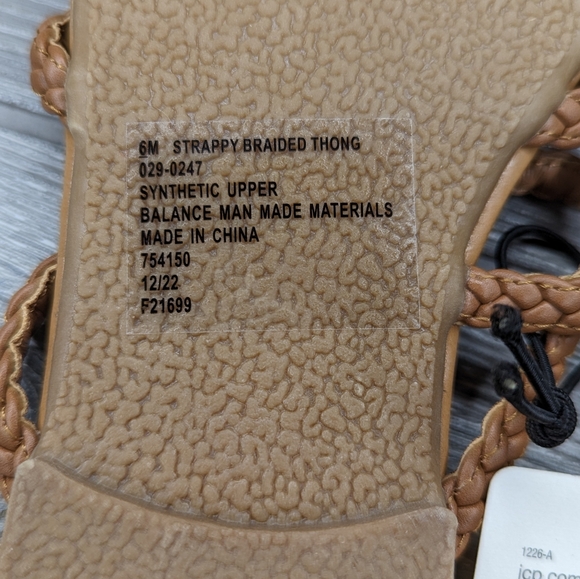 A.N.A sandles - Picture 6 of 6